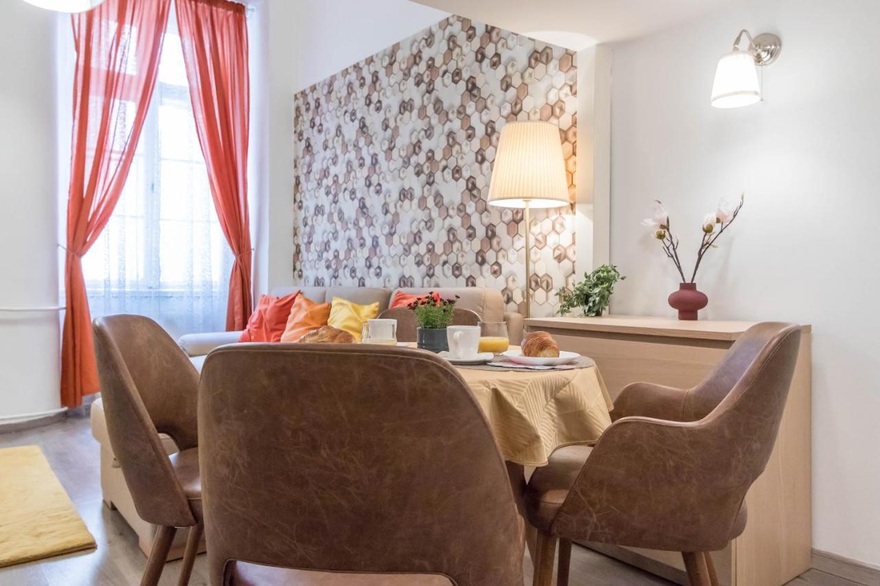 Leda'S Apartment Next To The Danube And Fashion Street Budapest Esterno foto