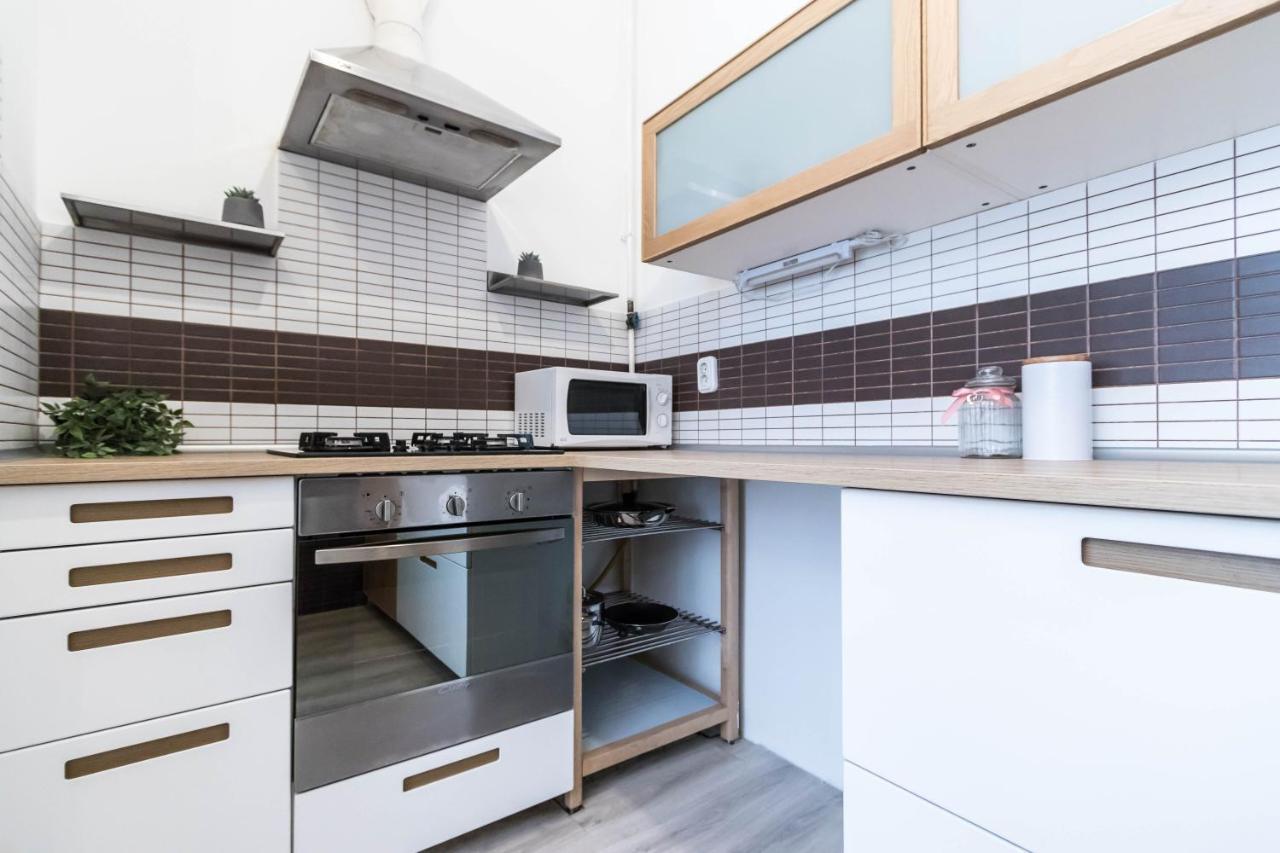 Leda'S Apartment Next To The Danube And Fashion Street Budapest Esterno foto
