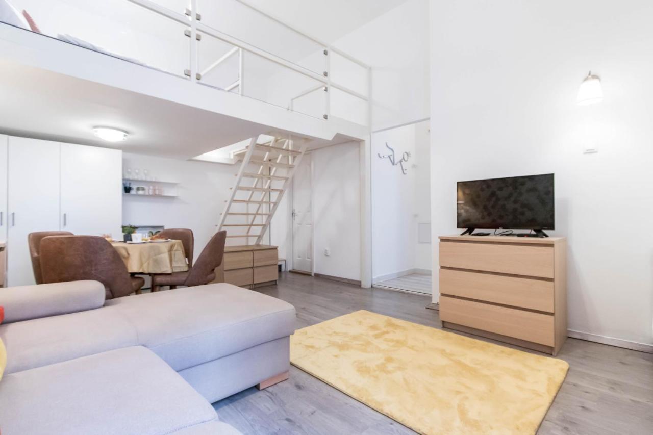Leda'S Apartment Next To The Danube And Fashion Street Budapest Esterno foto