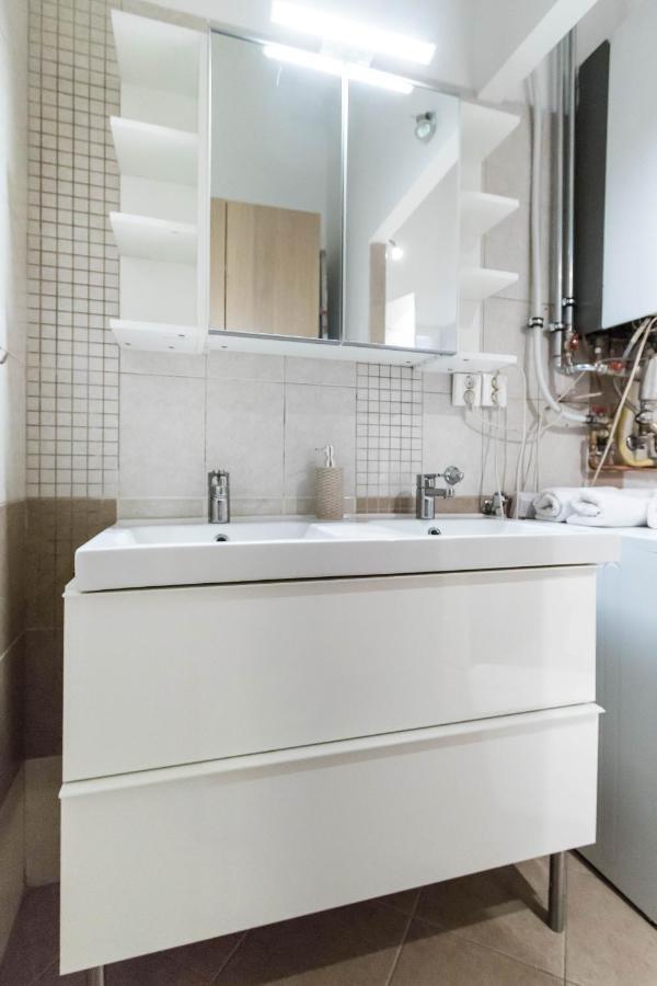 Leda'S Apartment Next To The Danube And Fashion Street Budapest Esterno foto