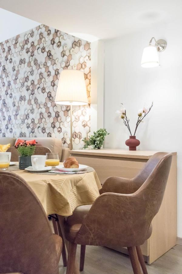 Leda'S Apartment Next To The Danube And Fashion Street Budapest Esterno foto