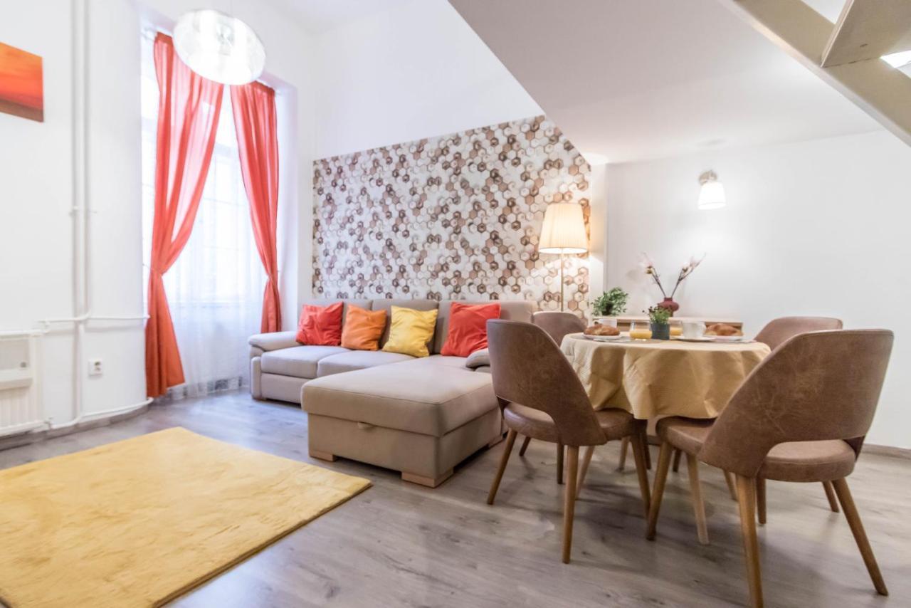 Leda'S Apartment Next To The Danube And Fashion Street Budapest Esterno foto