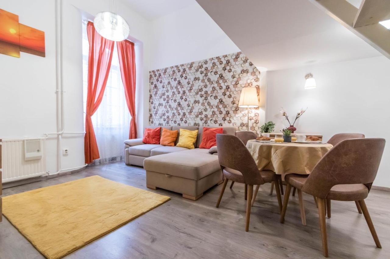 Leda'S Apartment Next To The Danube And Fashion Street Budapest Esterno foto